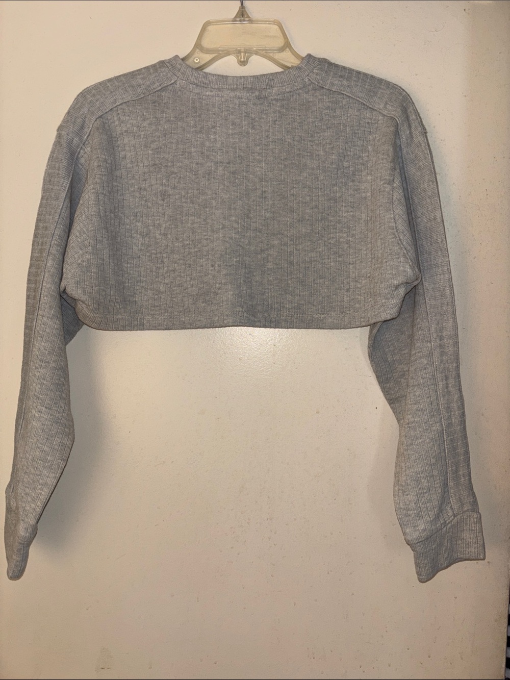 Nike Gray Ribbed Cropped Athletic Sweatshirt - Picture 2 of 8